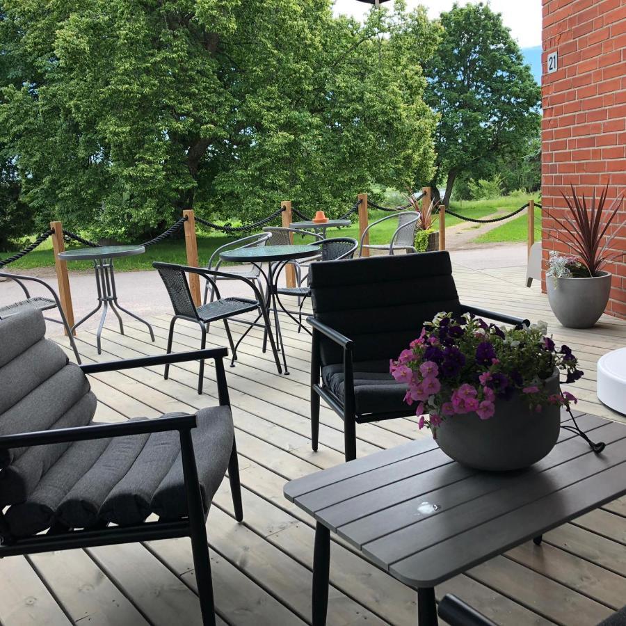 Hotel & Hostel Silmu Evitskog Kültér fotó